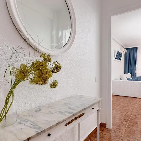 Апартаменты 2 Спальни На 3Й Линии Apartment *